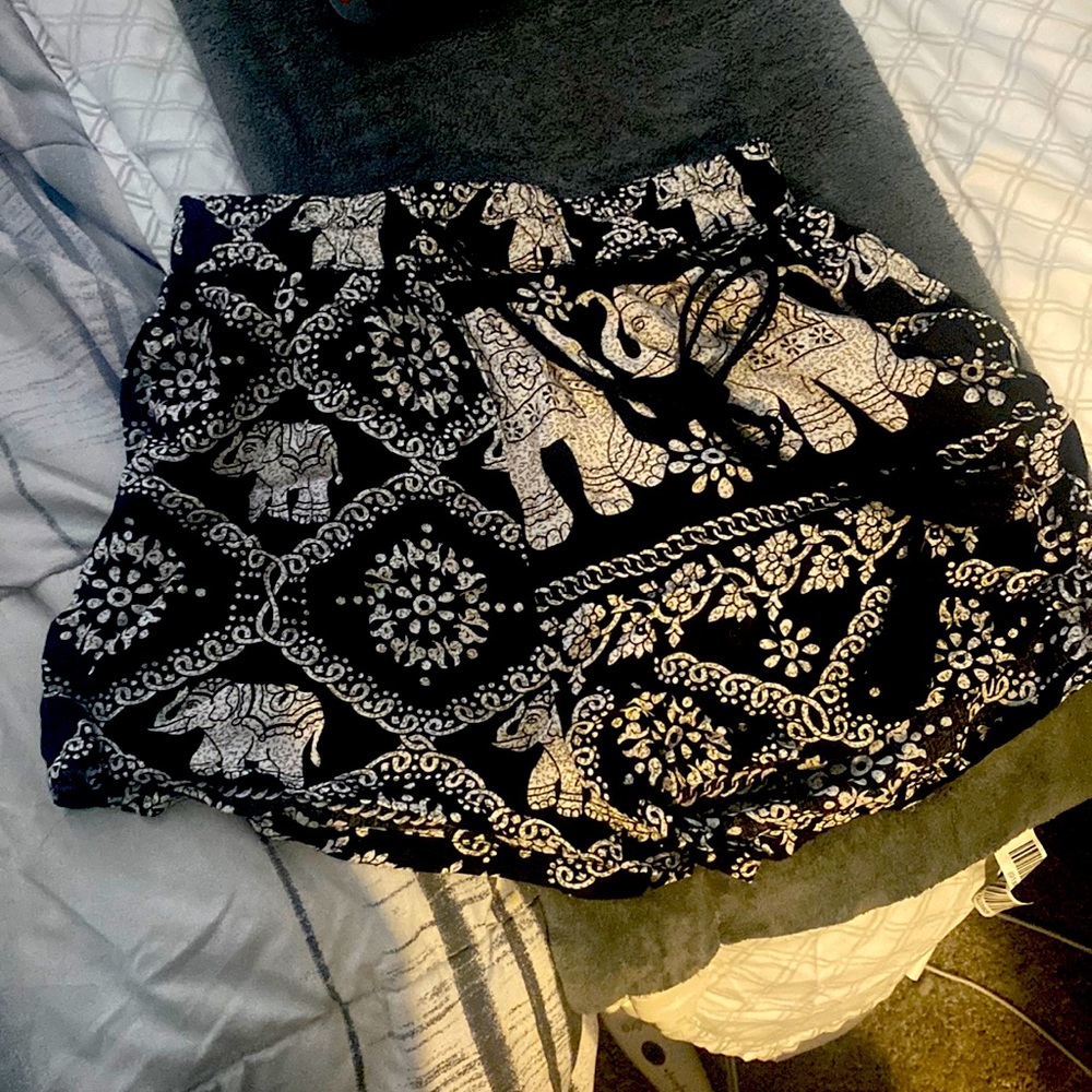 I’m selling elephant print knot fringe detail shorts